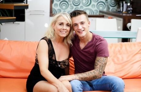 Hot older blonde Jana Nelle spits out sperm after fucking younger man