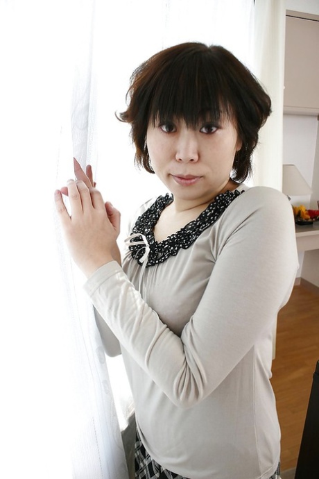 Yoshiko Sakai loves fingering hairy pussy and playing with vibrator
