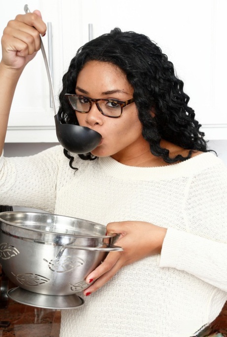 Mixed race amateur Millie Stone strips for nudes in her kitchen