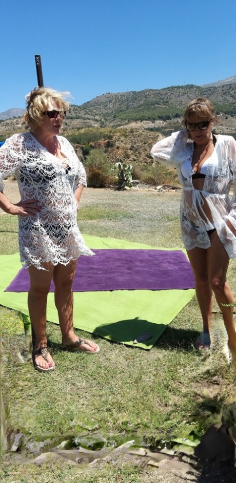 Mature lesbians with big tits & asses Camilla C & Pandora fuck outdoors