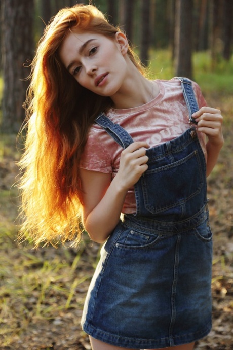Viv Thomas performed by Jia Lissa Sex Gallery