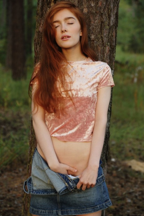 Viv Thomas performed by Jia Lissa Sex Gallery