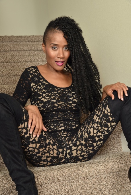 Ebony babe with dreadlocks JetSet Jasmine spreads her tasty twat on the stairs