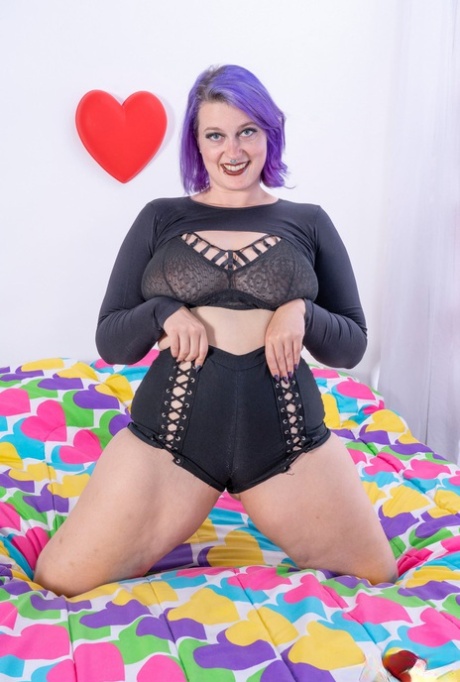 ATK Hairy starring Nyx Night Naked XXX