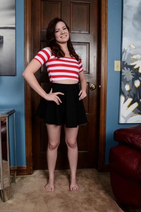 Lovely teen Alison Rey strips naked & spreads her yummy pussy up close