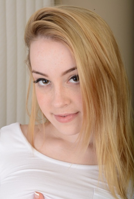 Blonde bombshell Alexia Gold spreads her delicious shaved pussy up close