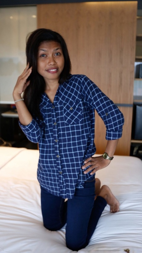 Beautiful Malaysian babe Asha gets fucked and jizzed by a stranger in POV