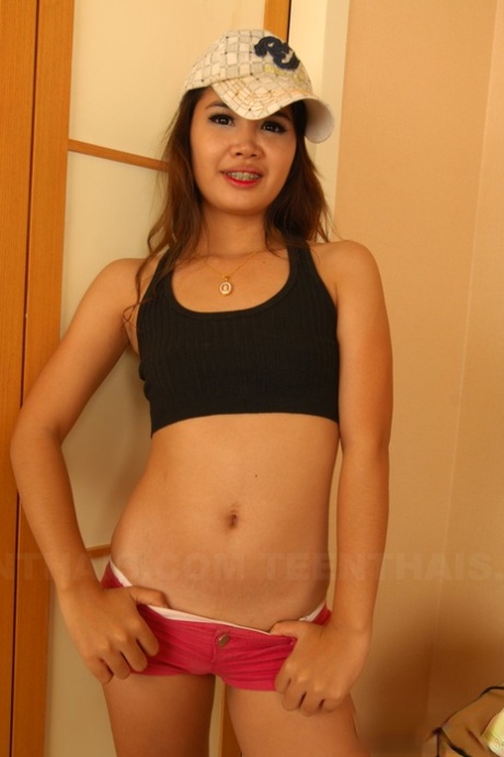 Sexy Asian babe Gook enjoys a satisfying big dick in different positions