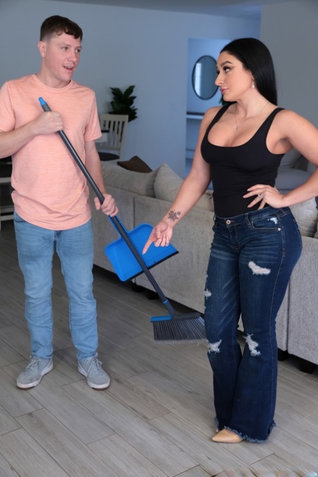 Sexy curvy mom Sheena Ryder enjoys hardcore sex with her well-endowed stepson