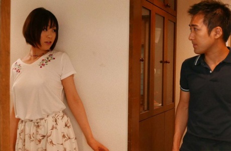 Busty Japanese wife Manaka Shibuya gets her bald snatch dicked and jizzed